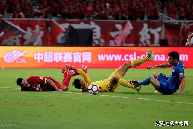 超级杯夺冠 斯卢茨基说这两人潜力大 米内罗与杨皓宇